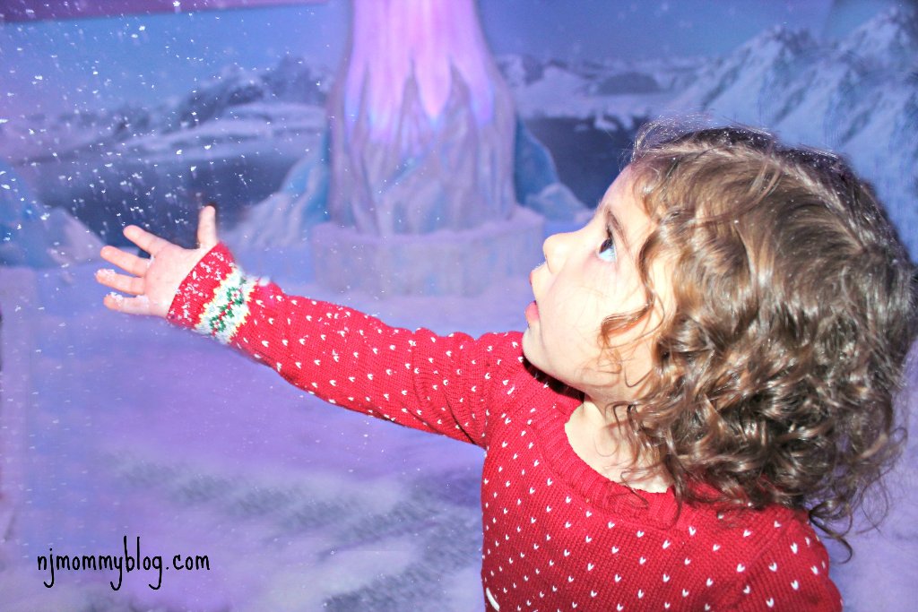 The Mall at Short Hills unveils their interactive 'Frozen' ice palace